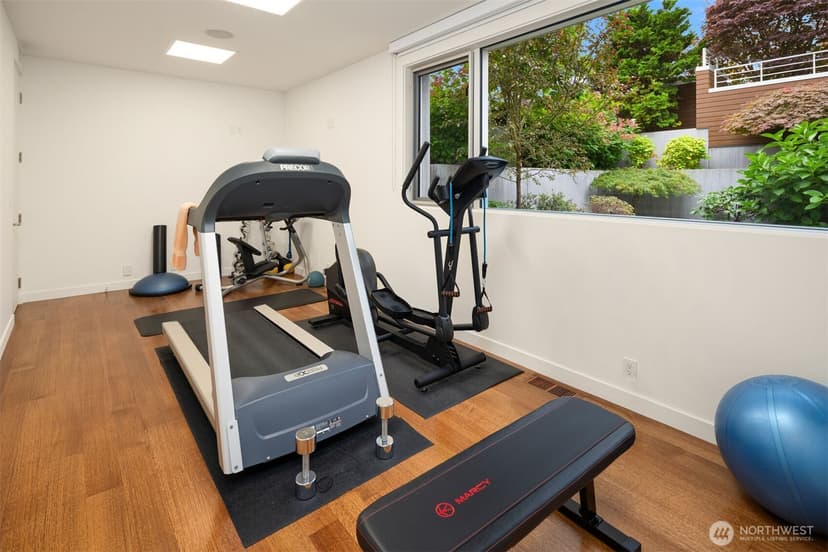 Property photo for 1124 Sunset Avenue SW, Seattle photo 33