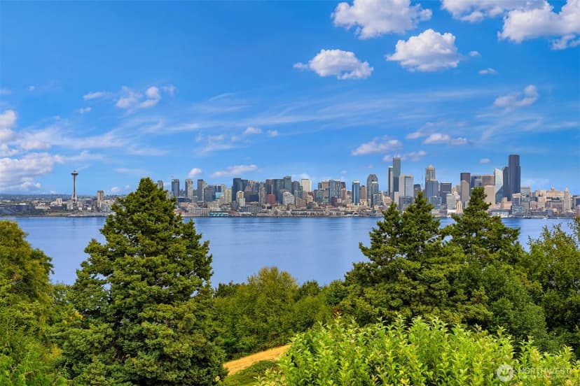 Property photo for 1124 Sunset Avenue SW, Seattle photo 6