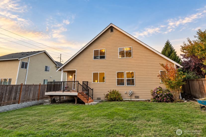 Property photo for 8012 35th Street NE, Marysville photo 24