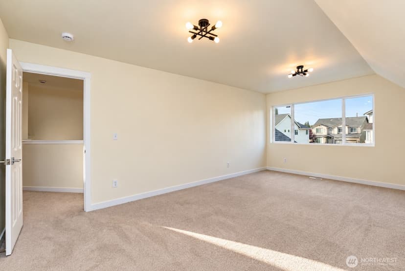 Property photo for 8012 35th Street NE, Marysville photo 20
