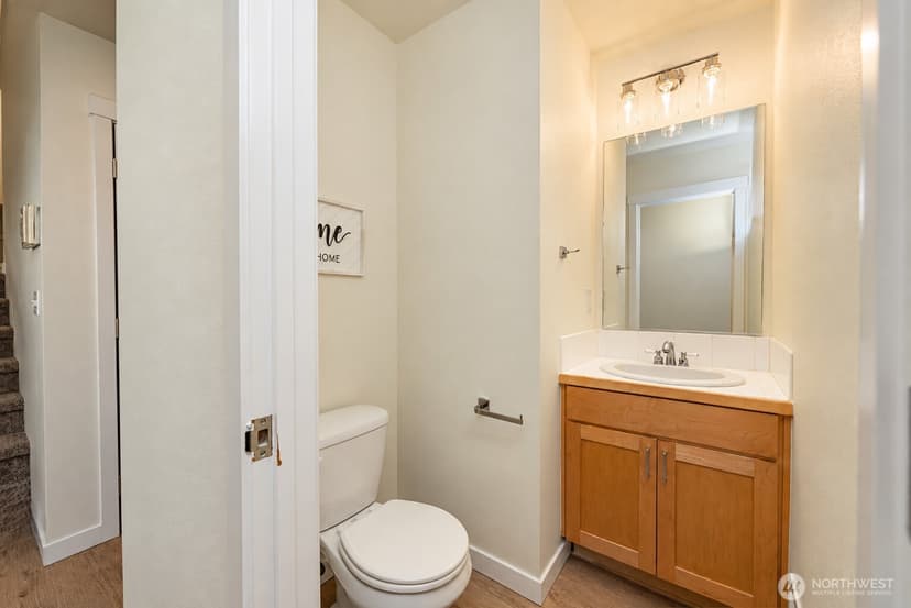 Property photo for 8012 35th Street NE, Marysville photo 9