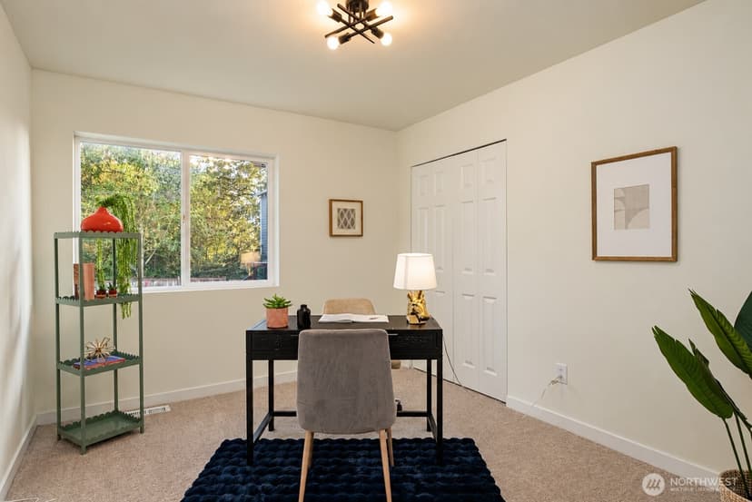 Property photo for 8012 35th Street NE, Marysville photo 15