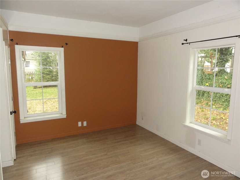 Property photo for 806 120th Street S, Tacoma photo 3