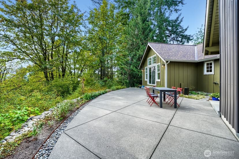 Property photo for 19150 SE May Valley Road, Issaquah photo 35