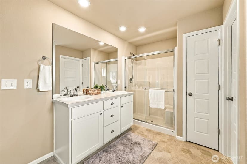 Property photo for 23253 SE Fir Street, Black Diamond photo 18