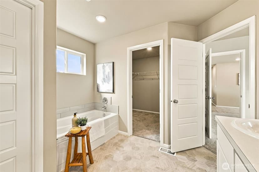 Property photo for 23253 SE Fir Street, Black Diamond photo 19