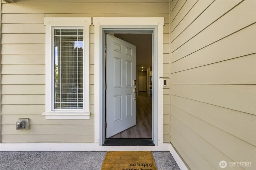 Property photo for 23253 SE Fir Street, Black Diamond photo 3