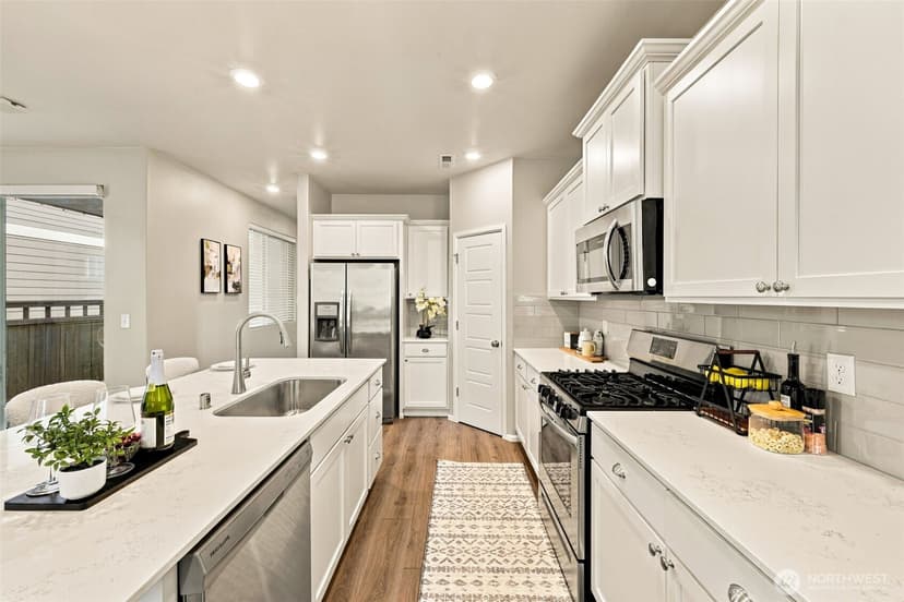 Property photo for 23253 SE Fir Street, Black Diamond photo 12