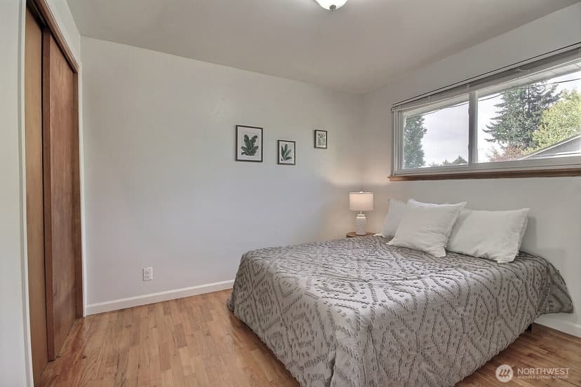 Property photo for 2404 NE 22nd Street, Renton photo 17