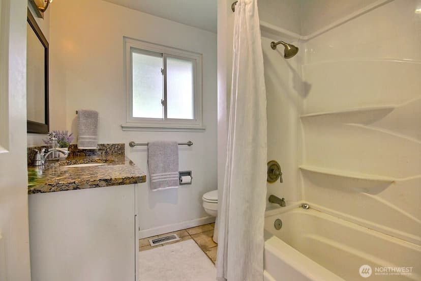 Property photo for 2404 NE 22nd Street, Renton photo 18