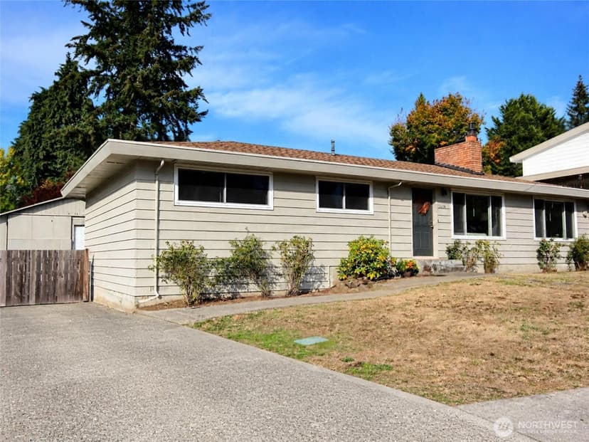 Property photo for 2404 NE 22nd Street, Renton photo 2