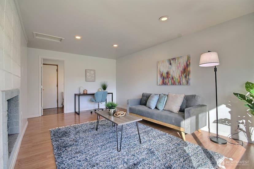 Property photo for 2404 NE 22nd Street, Renton photo 10