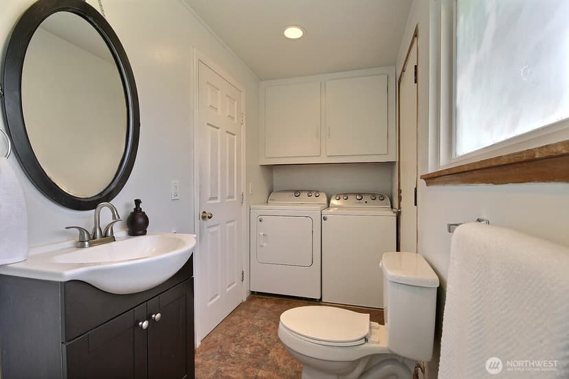 Property photo for 2404 NE 22nd Street, Renton photo 13