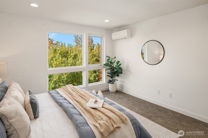 Property photo for 7514 28th Avenue NW #B, Seattle photo 13