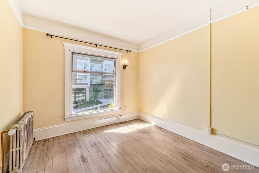 Property photo for 700 Warren Avenue N, Seattle photo 26