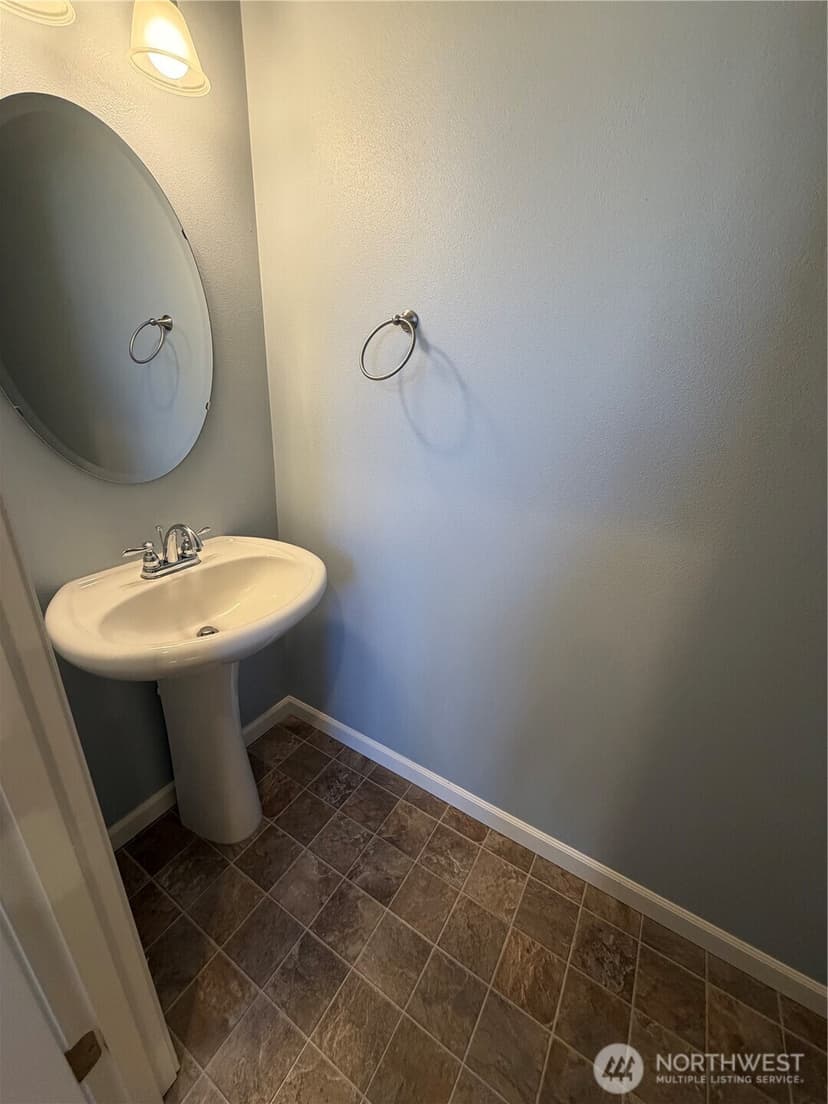 Property photo for 27337 214* Terrace SE, Maple Valley photo 16