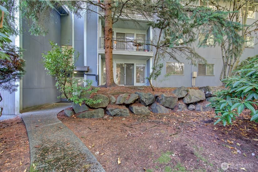 Property photo for 10459 Des Moines Memorial Drive S #305, Seattle photo 20