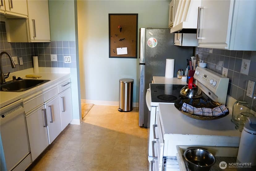 Property photo for 7501 Ruby Drive SW #G203, Lakewood photo 6