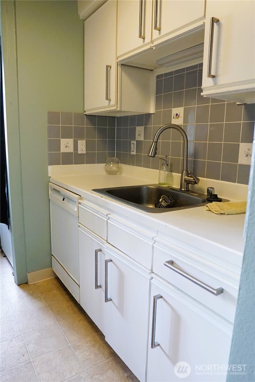 Property photo for 7501 Ruby Drive SW #G203, Lakewood photo 5