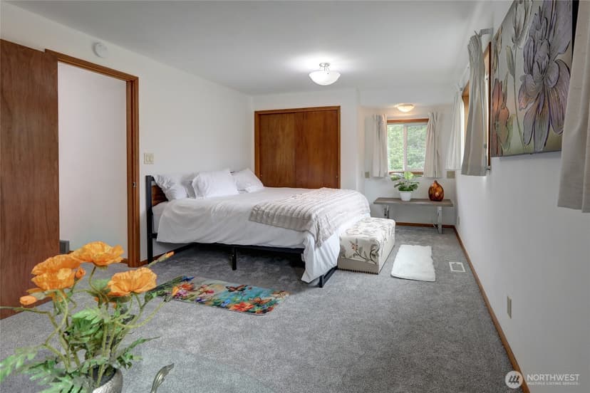 Property photo for 7820 NE 195th Street, Kenmore photo 8