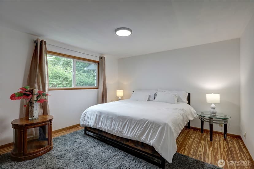 Property photo for 7820 NE 195th Street, Kenmore photo 16