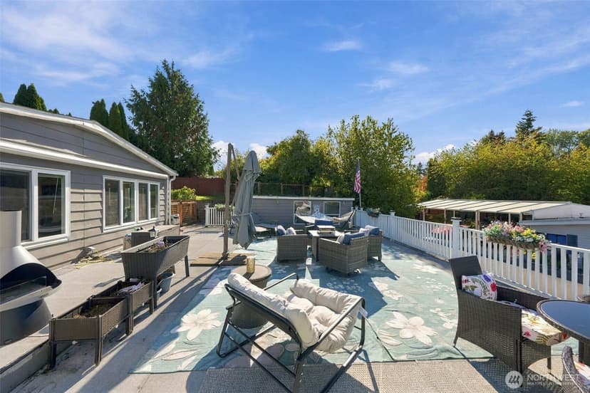 Property photo for 17312 Woodcrest Drive NE #113, Bothell photo 26