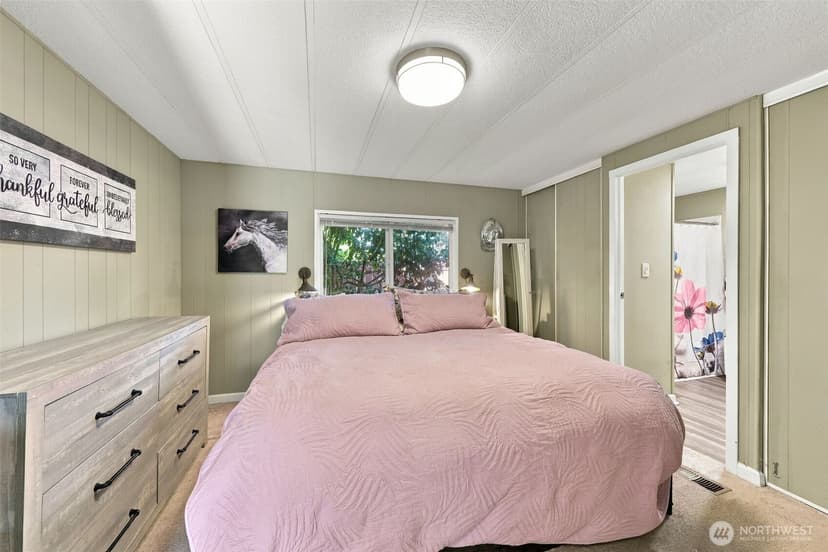 Property photo for 17312 Woodcrest Drive NE #113, Bothell photo 21