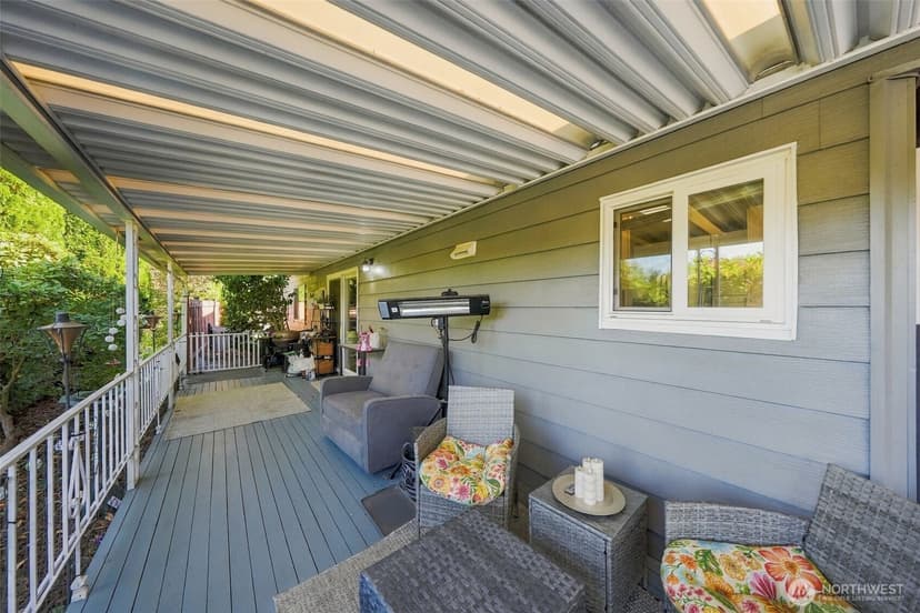 Property photo for 17312 Woodcrest Drive NE #113, Bothell photo 4