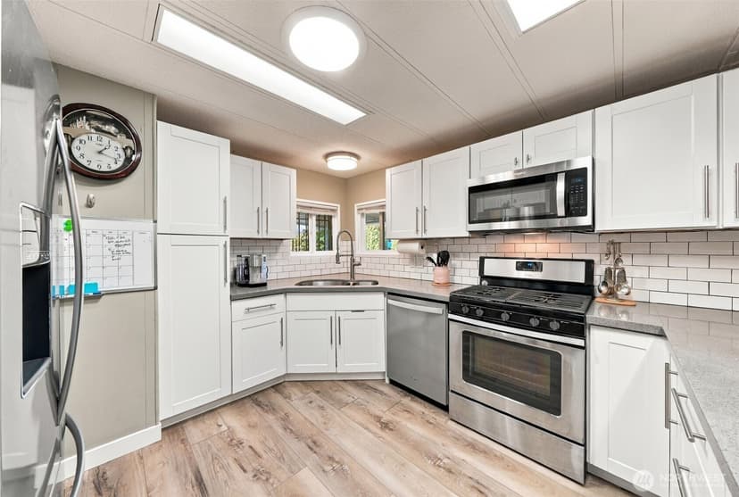 Property photo for 17312 Woodcrest Drive NE #113, Bothell photo 14