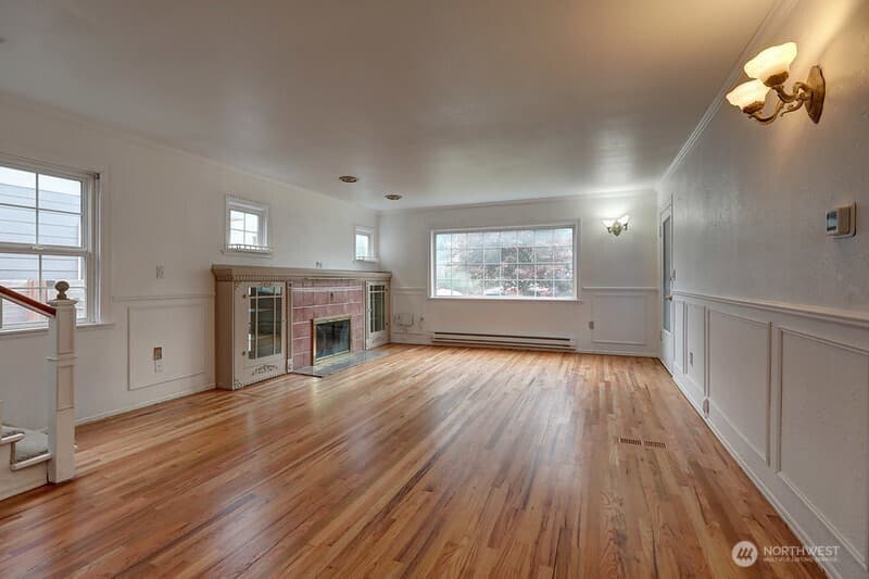 Property photo for 4418 N 8th Street, Tacoma photo 3
