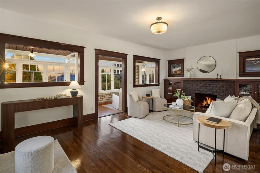 Property photo for 6220 2nd Avenue NW, Seattle photo 5