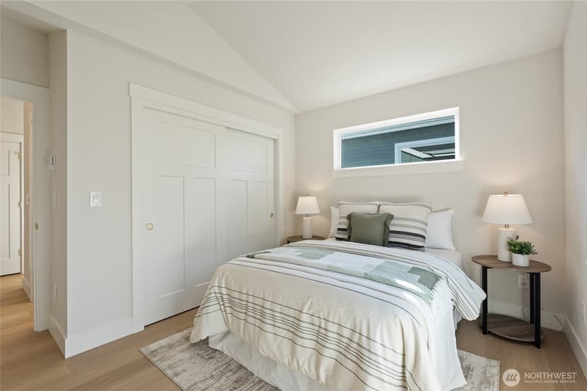 Property photo for 261 NW 42nd Avenue, Seattle photo 31