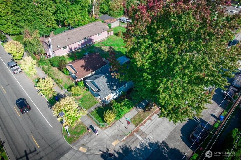 Property photo for 6438 Corson Avenue S, Seattle photo 15