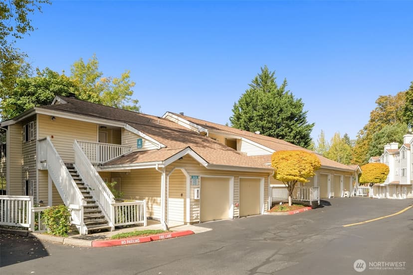Property photo for 2600 118th Avenue SE #4-101, Bellevue