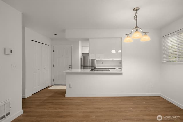 Property photo for 2600 118th Avenue SE #4-101, Bellevue photo 5