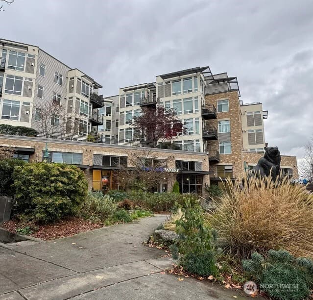 Property photo for 211 Kirkland Avenue #519, Kirkland photo 12