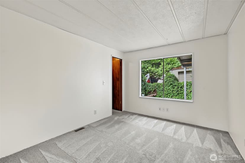 Property photo for 22159 SE 275th CT, Maple Valley photo 13