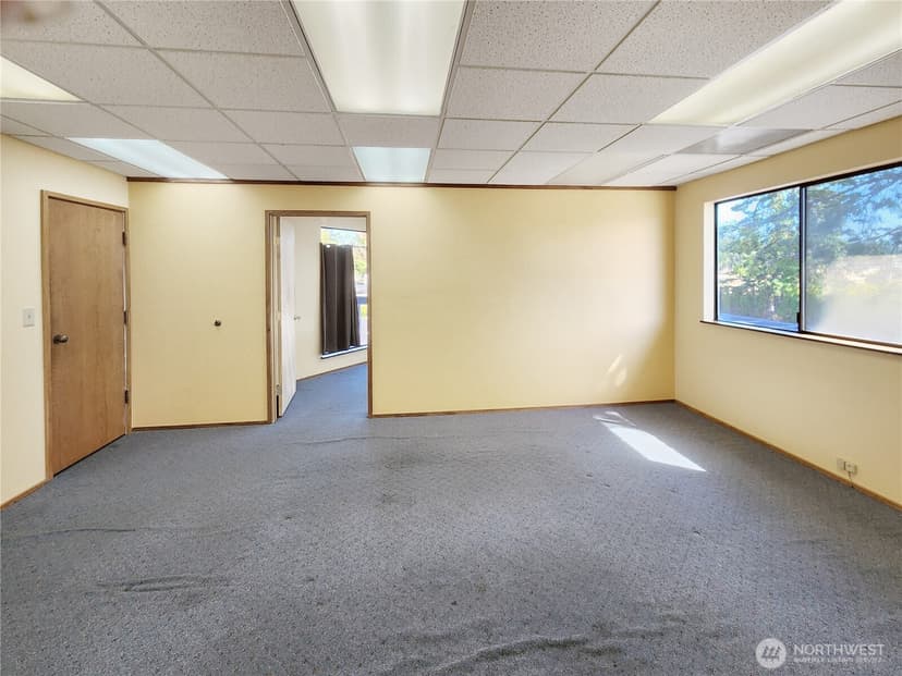 Property photo for 520 E Whidbey Avenue #205, Oak Harbor photo 12