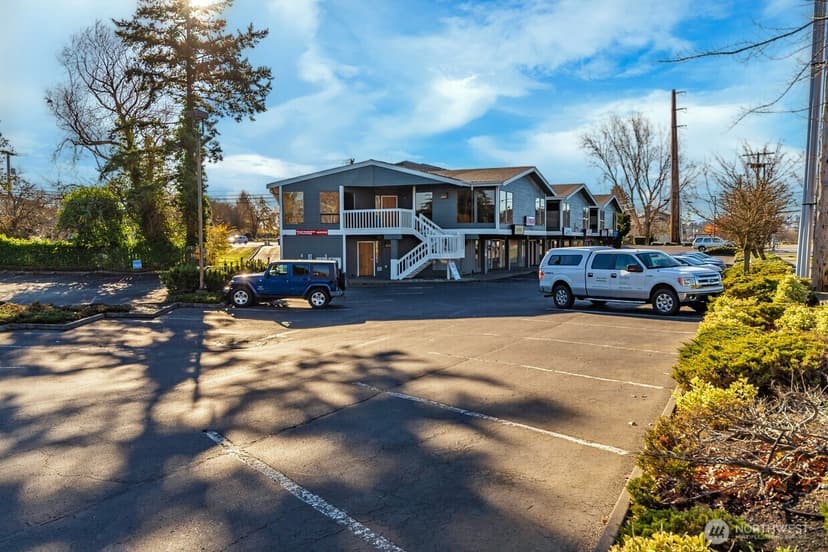 Property photo for 520 E Whidbey Avenue #205, Oak Harbor photo 25