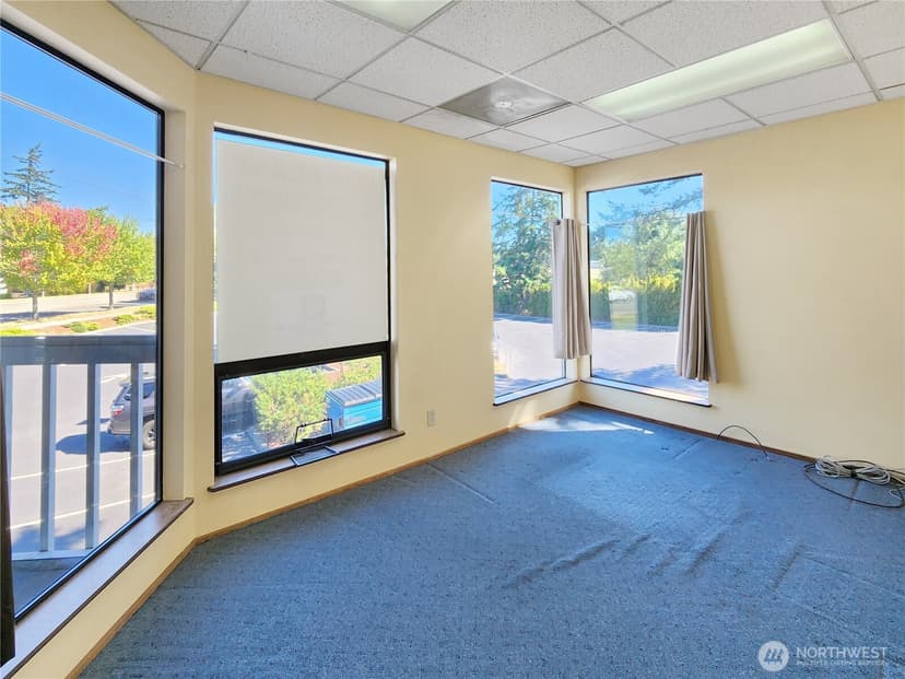 Property photo for 520 E Whidbey Avenue #205, Oak Harbor photo 15