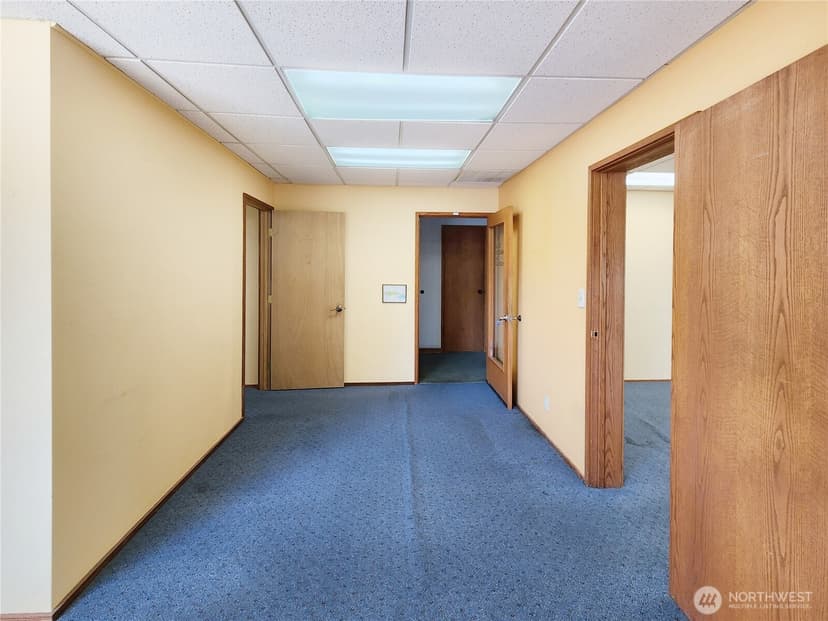 Property photo for 520 E Whidbey Avenue #205, Oak Harbor photo 19