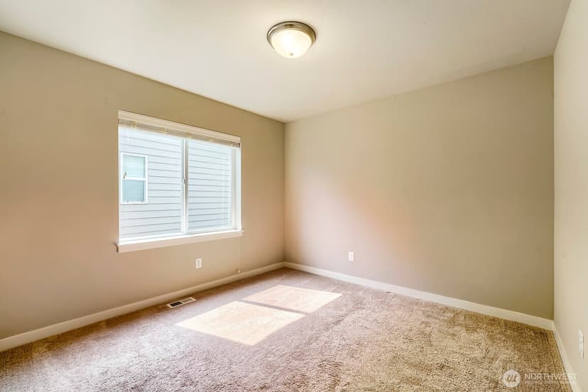 Property photo for 34211 SE Nye Street, Snoqualmie photo 28
