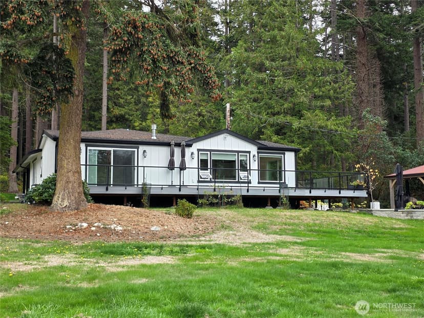 Property photo for 167 Barnum Point Road, Camano Island photo 3