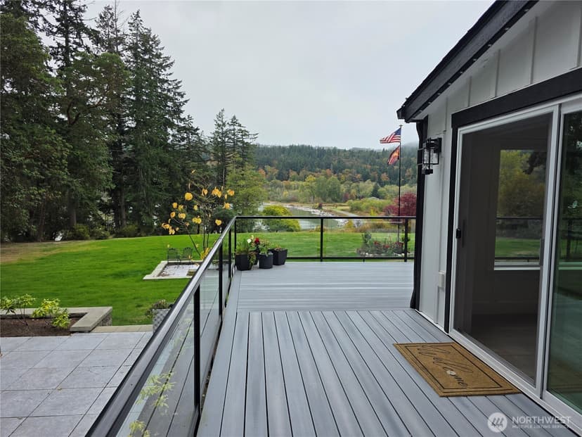 Property photo for 167 Barnum Point Road, Camano Island photo 7