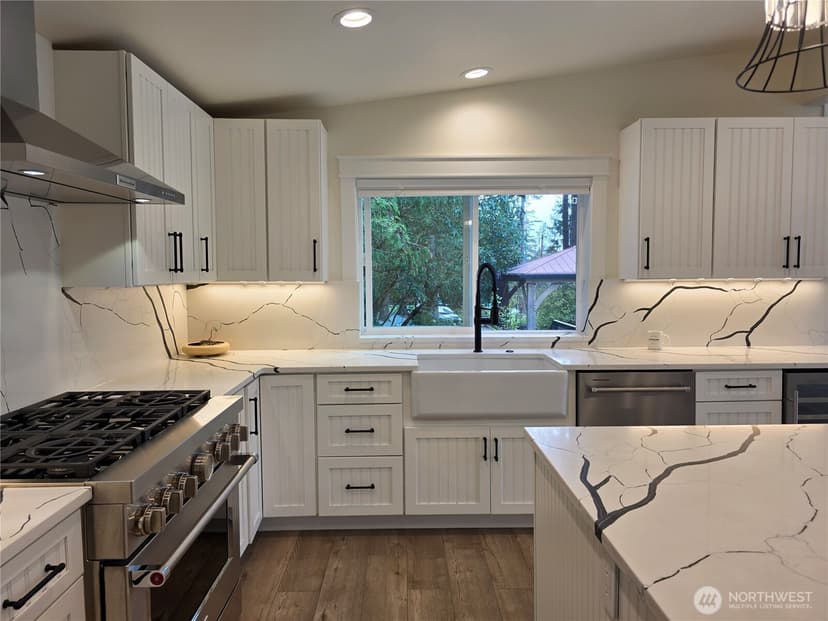 Property photo for 167 Barnum Point Road, Camano Island photo 16