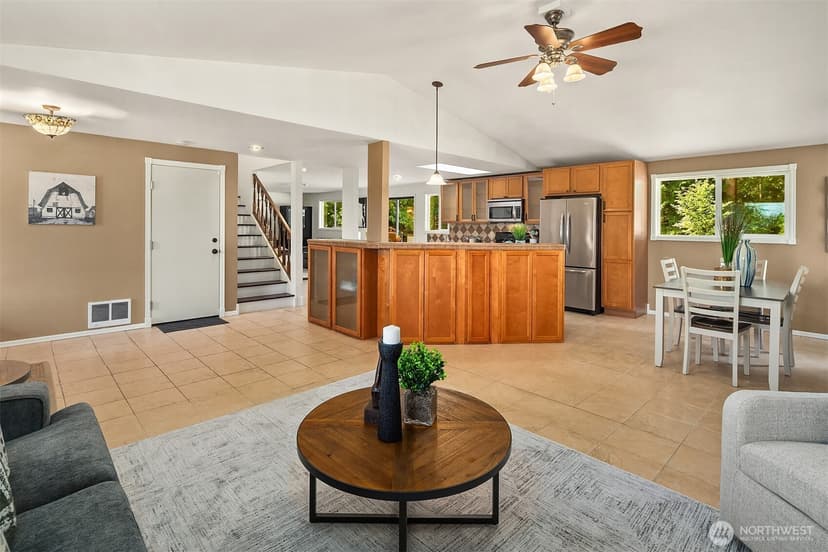 Property photo for 1247 293rd Avenue NE, Carnation photo 6