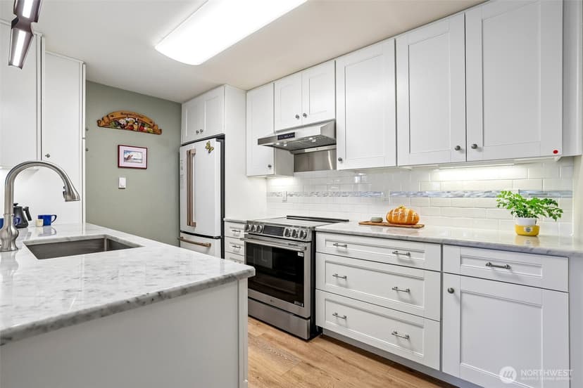 Property photo for 22475 SE 38th Terrace #1418, Issaquah photo 14