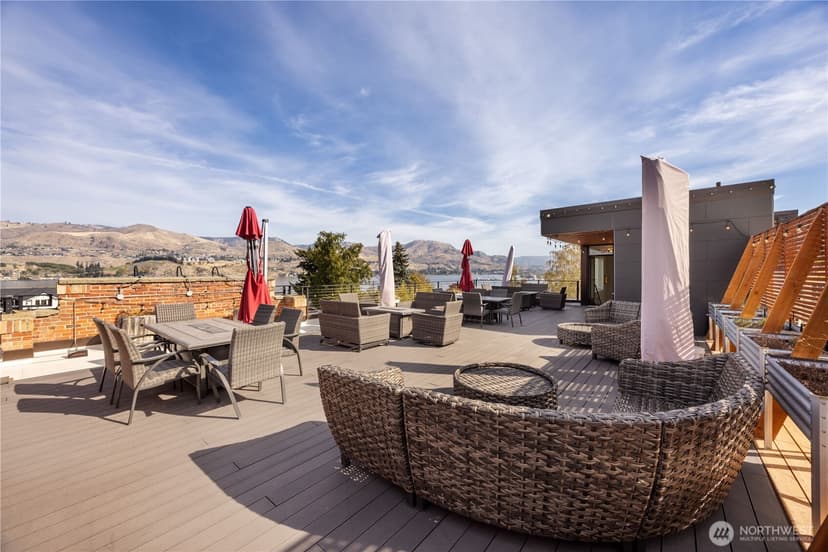 Property photo for 2037 W Woodin Avenue, Chelan photo 25