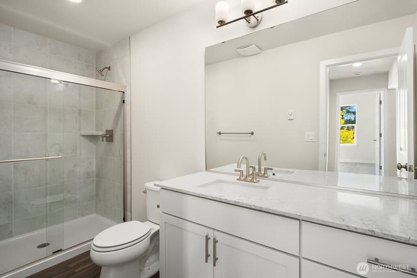Property photo for 4273 Aberdeen Way NE, Renton photo 5