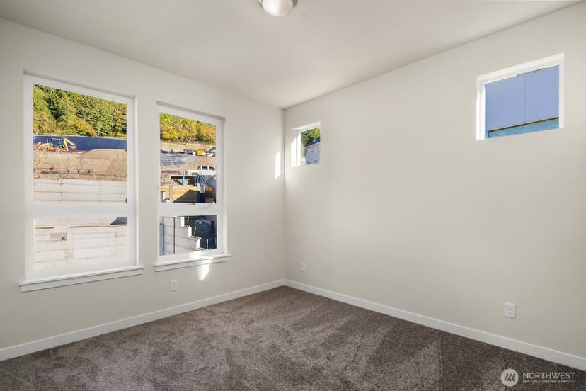 Property photo for 4273 Aberdeen Way NE, Renton photo 25